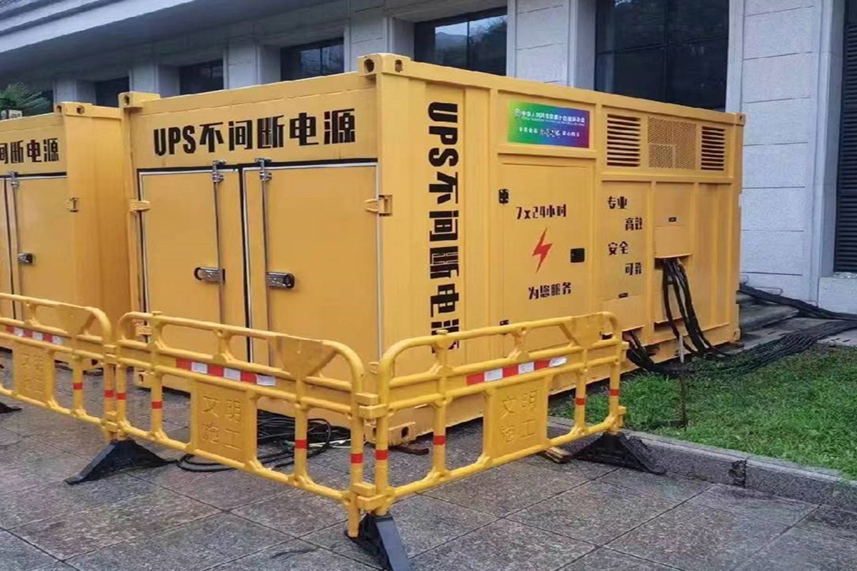 铜梁发电机租赁施工现场